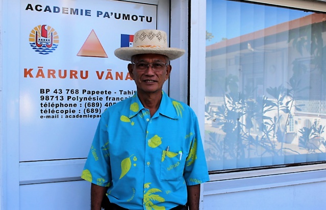 Jean Kape est le directeur de l'académie paumotu.