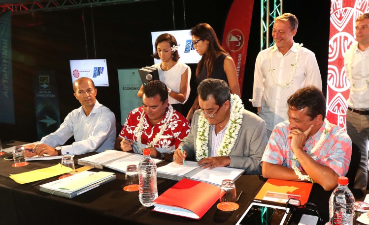 Signature de la convention de prestations de services pour les prêts BPI "hôtellerie et restauration"