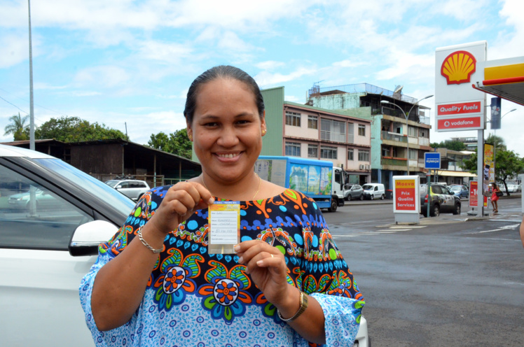 Jeu Pacific-Shell : Rosemay Liao, remporte la cinquième voiture du concours Shell