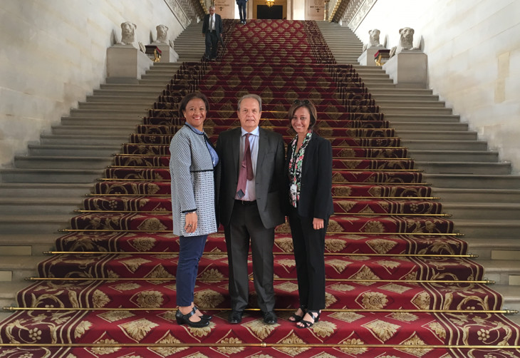 La sénatrice Lana Tetuanui s'est entretenue mercredi à Paris avec le président du Civen, en présence de la députée Nicole Sanquer.