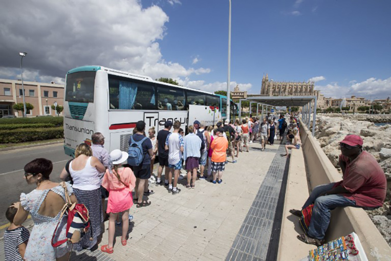 Bondée de touristes, Ibiza ne peut plus loger ses habitants