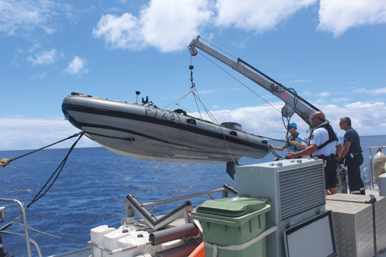 Une journée de contrôle des observateurs de baleines avec la gendarmerie maritime