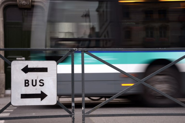 Un septuagénaire fait 30 km enfermé dans la soute d'un bus en Nouvelle-Calédonie