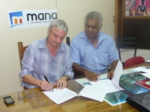 Signature de la convention MANA-FIFO