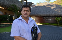 Plan social en vue à l'hôtel Radisson de Tahiti