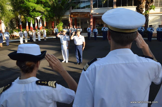 Hommage aux gendarmes victimes du devoir 