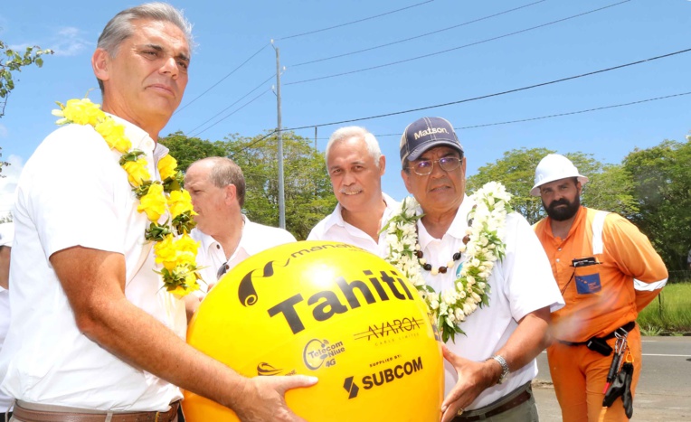 Le câble Manatua connecté à Tahiti