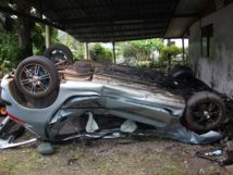 Sortie de route à Pueu: La voiture s'enflamme, le conducteur, âgé de 35 ans, décède