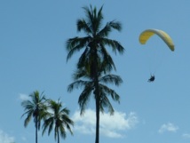 Un parapentiste chute de 10 mètres à Punaauia