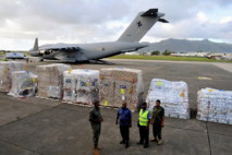 Un avion militaire C-17A de l’armée de l’air australienne a atterri mercredi à Nadi pour livrer les premières tonnes de l’aide australienne aux sinistrés du cyclone Evan (Source photo : ministère fidjien de l’information)