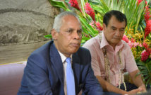 Victorin Lurel, ministre des Outre-mer et Antony Geros, vice-président de Polynésie française.