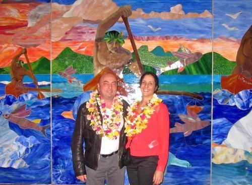 Jean-Charles GUICHEN et Claire MOCQUARD sont arrivés, en pleine forme, le 4 mars 2013 à l'aéroport de Tahiti Faa'a accuillei par tout le Staff du TFG et de Musique En Polynésie