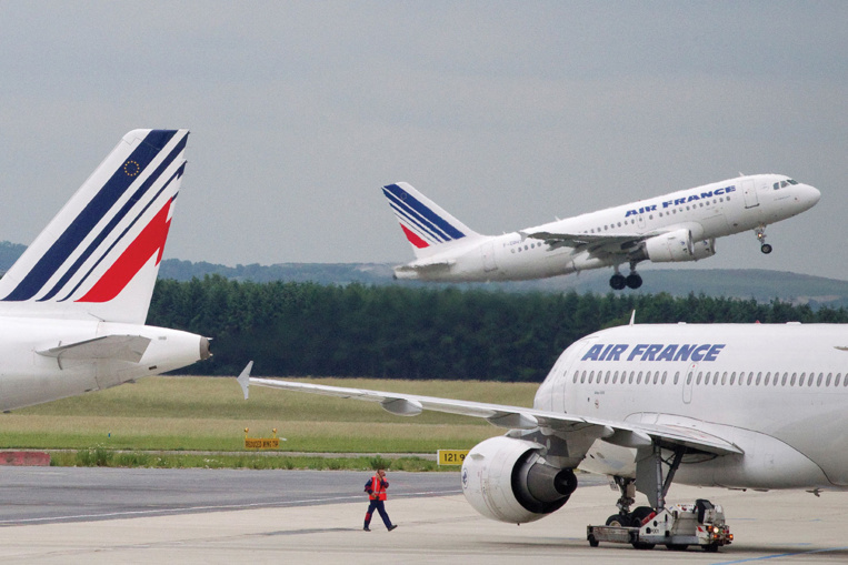 Le transport aérien, un secteur laminé aux perspectives incertaines