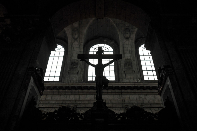 Au moins 10.000 victimes de pédocriminalité dans l'Eglise de France depuis 1950