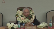 Gaston Flosse élu Président de la Polynésie française avec 38 voix