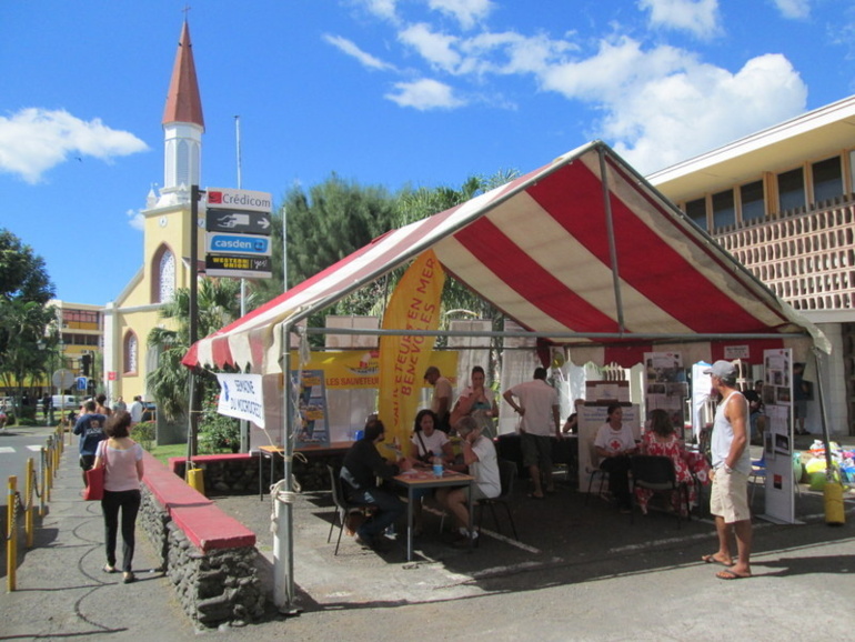 Cette demi-journée de rencontre entre la population et les associations soutenues par la Banque de Polynésie, a montré le côté social de l'établissement, encore méconnu du grand public.