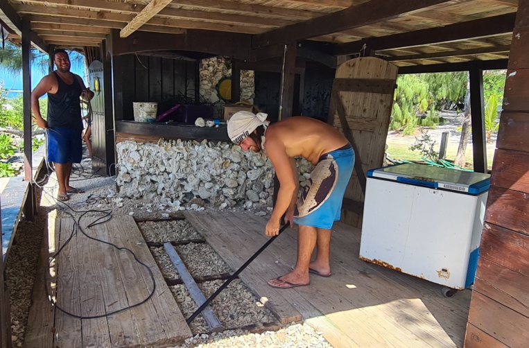 Le lagoonarium de Moorea démonté