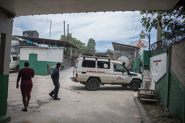 Haïti: 15 morts dont un journaliste et une militante politique dans une fusillade