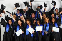 1ère cérémonie de graduation de l' ECT