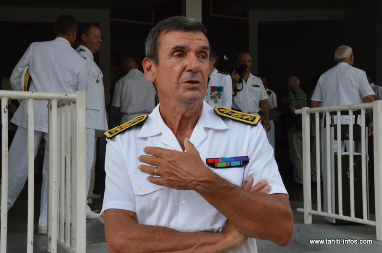 Jean-Pierre Laflaquière, le 3 septembre 2012, en marge de la cérémonie militaire de prise de fonctions d'Anne Cullere,  ComSup