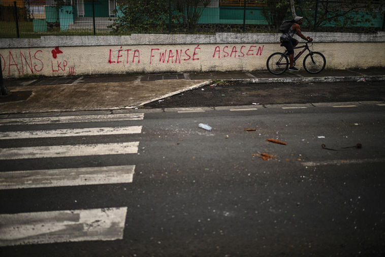 Christophe ARCHAMBAULT / AFP