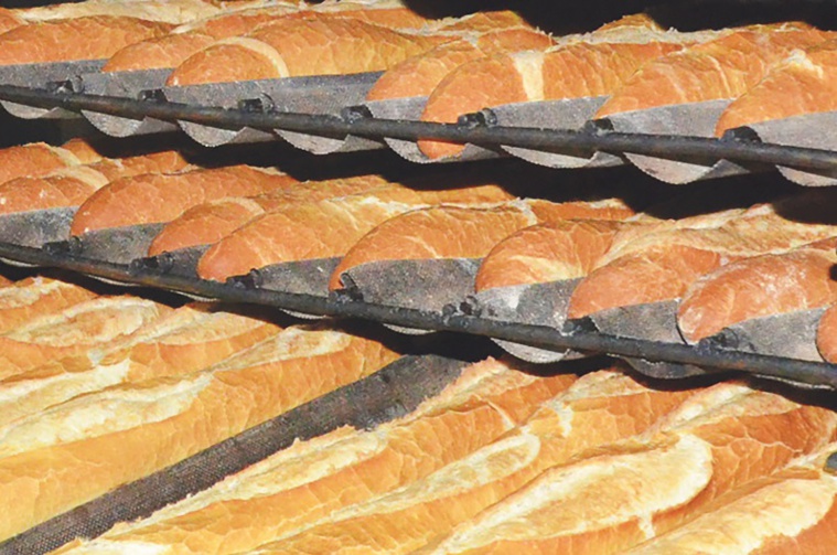 Le coût de la baguette à la loupe