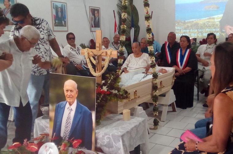 ​Hiva Oa dit adieu à Guy Rauzy