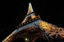 Ivre, il escalade la tour Eiffel en pleine nuit