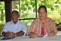 Le 14 mai dernier, Maurice Ponga est venu faire campagne en Polynésie avec le soutien du parti A Ti'a Porinetia dont est issue sa suppléante, Sylviane Terooatea