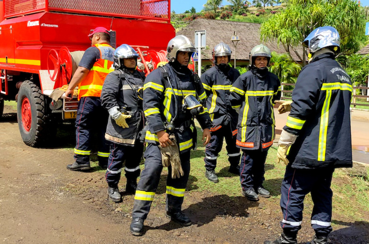 Onze pompiers marquisiens formés à Nuku Hiva