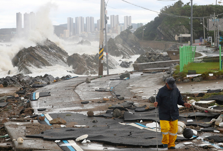 YONHAP / AFP