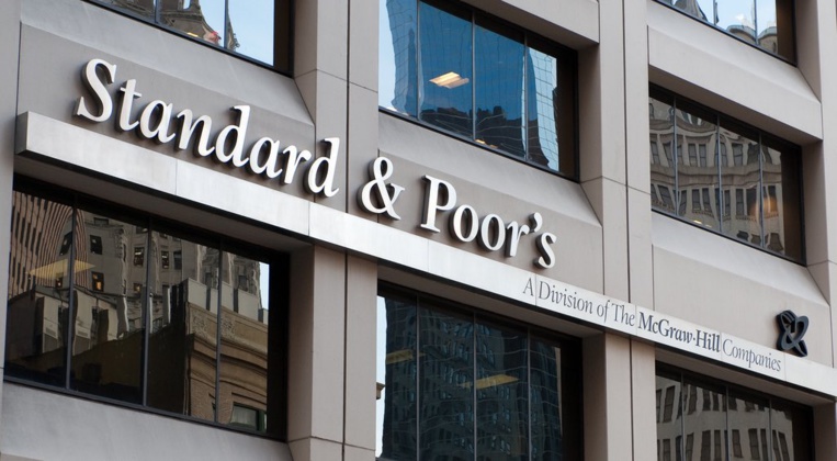 Standard & Poor's maintient la note BB+ avec perspectives positives pour la Polynésie française