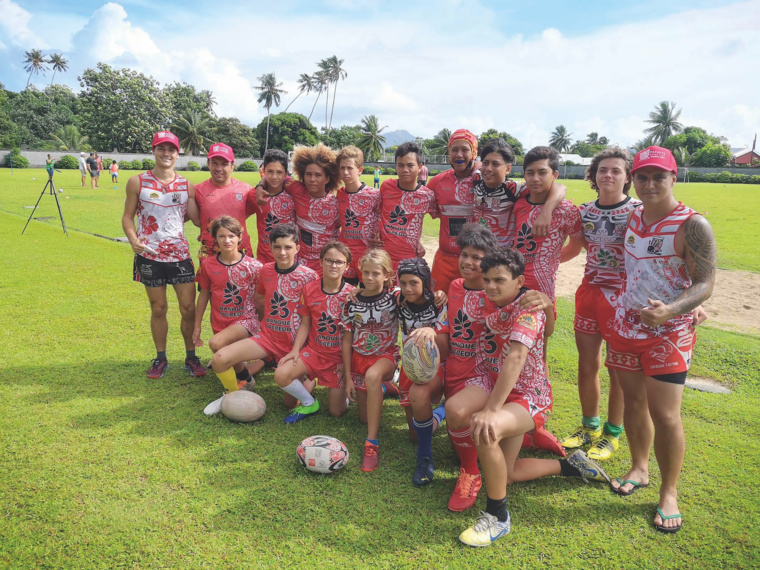 Les jeunes U14 de l’école de Rugby de Papeete étaient en déplacement sur Raiatea pour le long week-end.