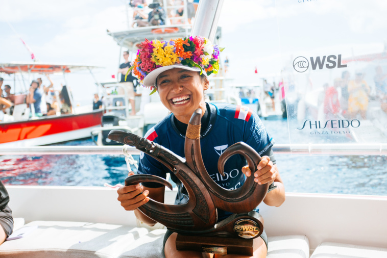 Entrée dans la compétition avec une wild card, Vahine Fierro a remporté la Shiseido Tahiti Pro 2024 à Teahupo'o, ce mercredi matin (Crédit : Matt Dunbar/WSL).