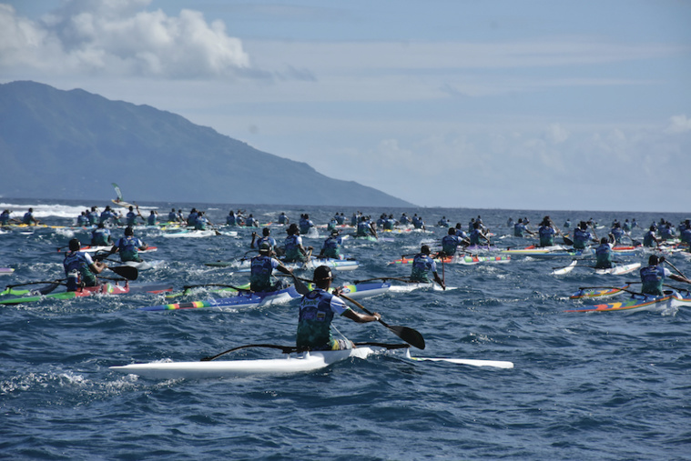 Deux cent cinquante rameurs prendront le départ de la troisième édition de la Hawaiki Nui Va'a Solo, ce jeudi 19 septembre, à Tautira. Crédit photo : DR.