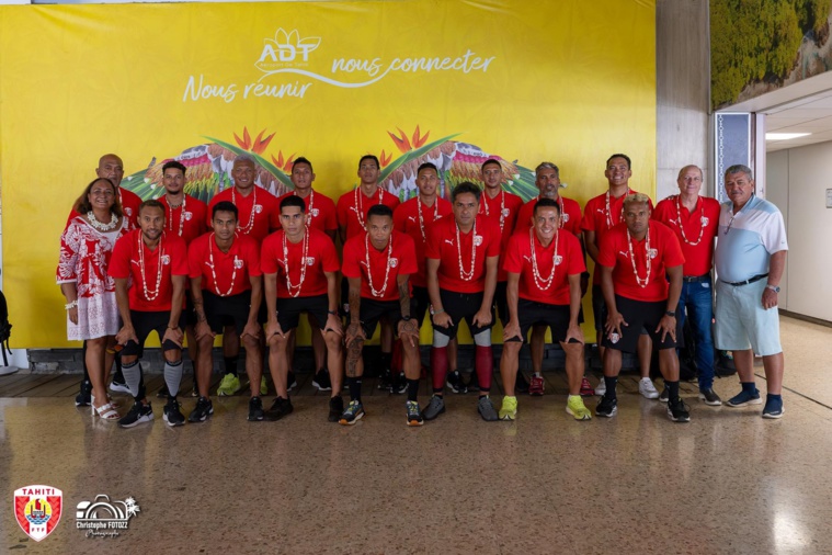 La délégation tahitienne de Beach soccer