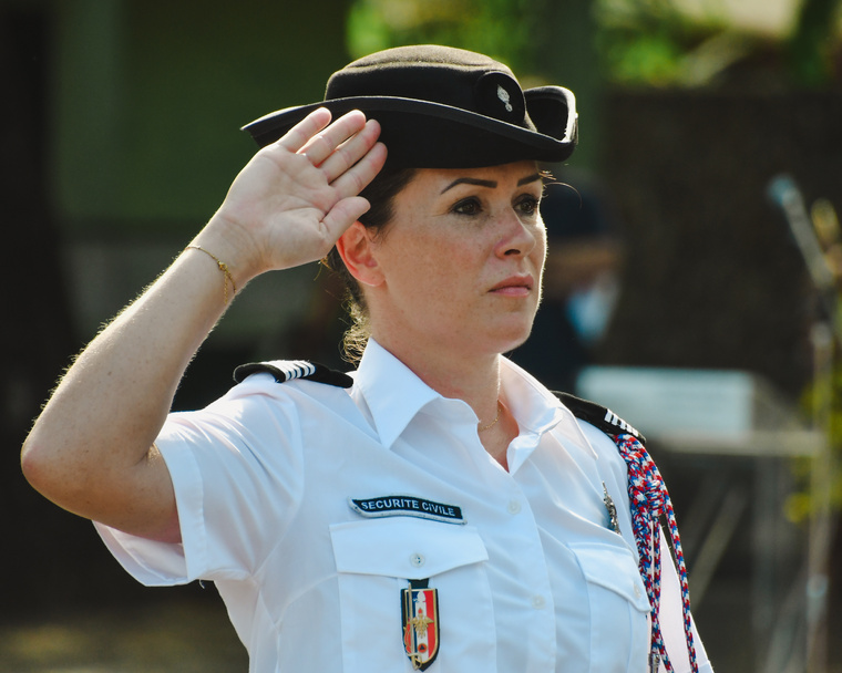 Directrice de la protection civile, Cécile Macarez s'est vue une nouvelle fois féliciter pour la qualité de son travail à l'occasion de cette Sainte-Barbe 2024.