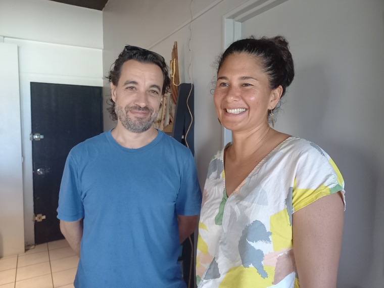 Tarepa Tenauri et Laurent Jacquemin de Filmin’Tahiti.