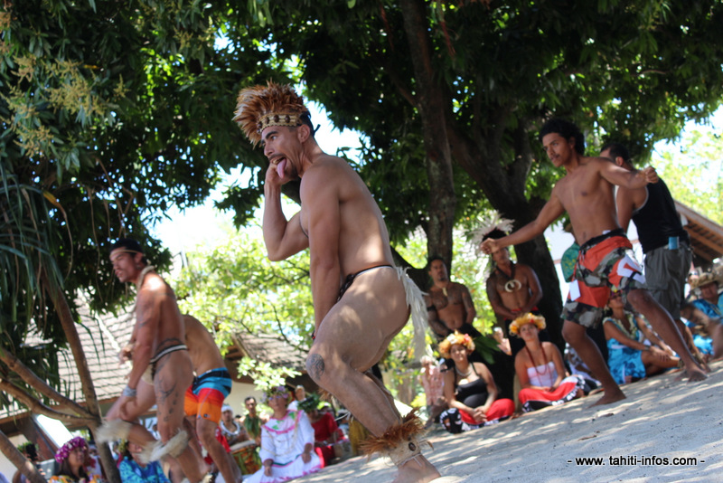 La délégation de Rapa Nui veut tout faire pour "que la culture polynésienne ne disparaisse pas" [IMAGES ET SON]