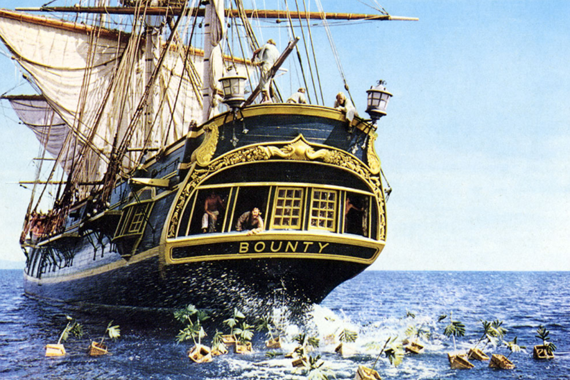 Le navire HMS Bounty (photo extraite du film)