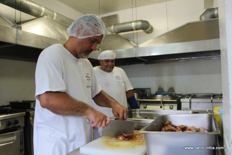 Liliane Peu, chef d'orchestre de la cuisine centrale de Mahina