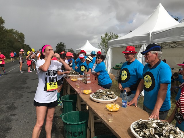 L'ultra marathonien Patrick Candé arrive 597ème au marathon du Médoc