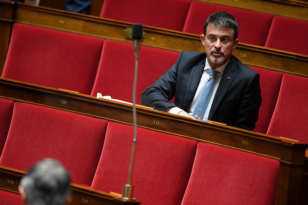 Valls va présider la mission de l'Assemblée sur la Nouvelle-Calédonie