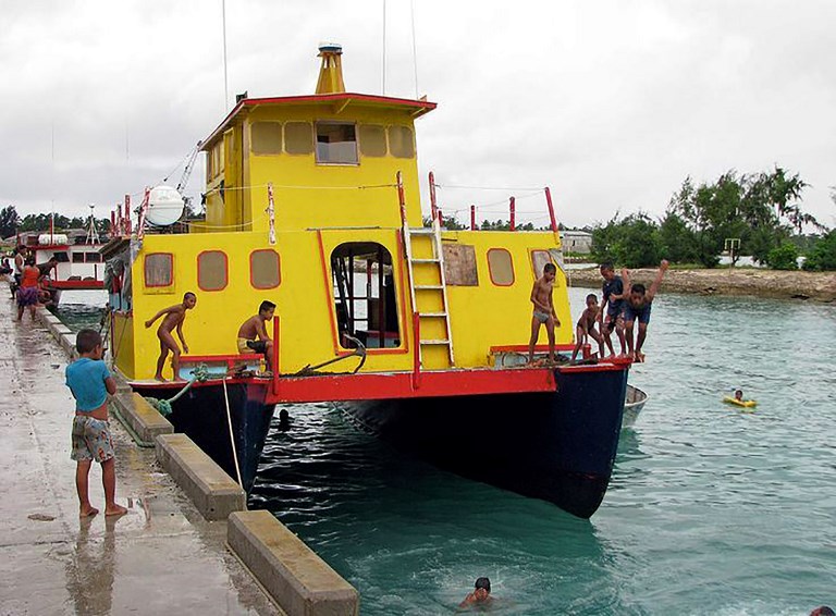 Naufrage d'un ferry aux Kiribati: plus de 80 disparus