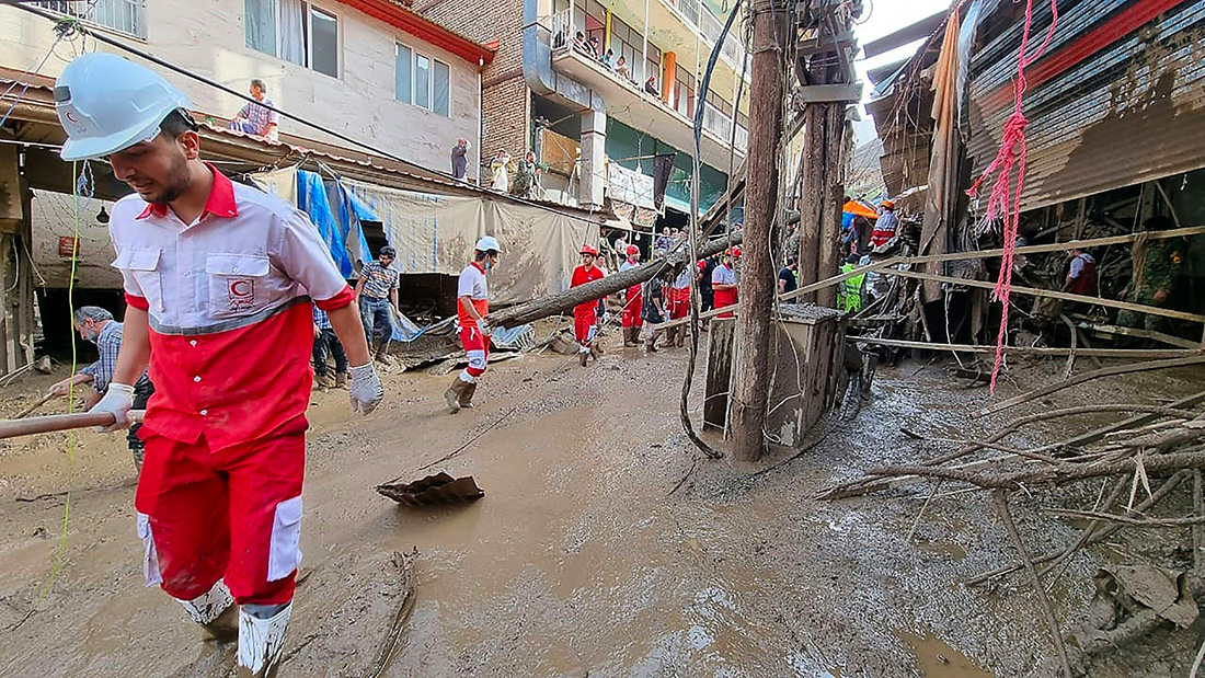 Iranian Red Crescent / AFP