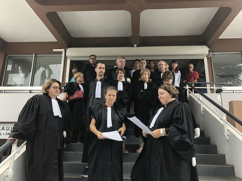 ​Hommage à une magistrate décédée en pleine audience à Nanterre