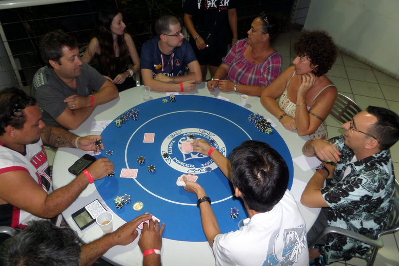 Tahiti Poker Tour recueille 145000 Fcfp en faveur du Téléthon 2014