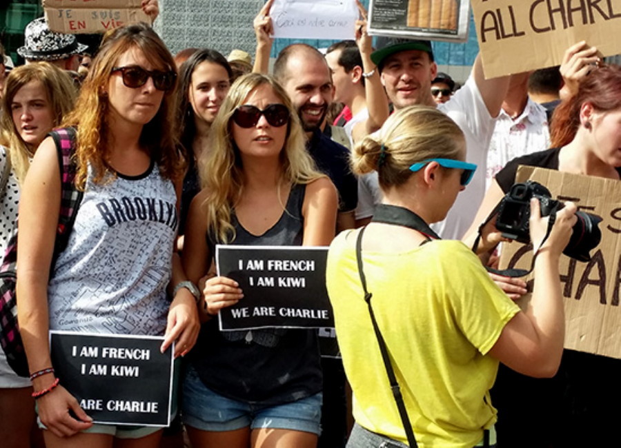 Manifestation « Je Suis Charlie » à Auckland en fin de semaine dernière.