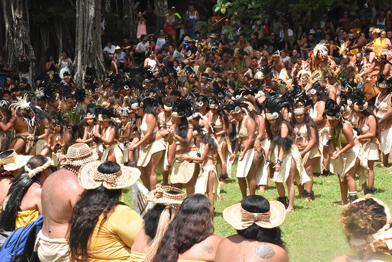 Nuku Hiva clôt les koika pu au terme d’une nouvelle folle journée au Matavaa