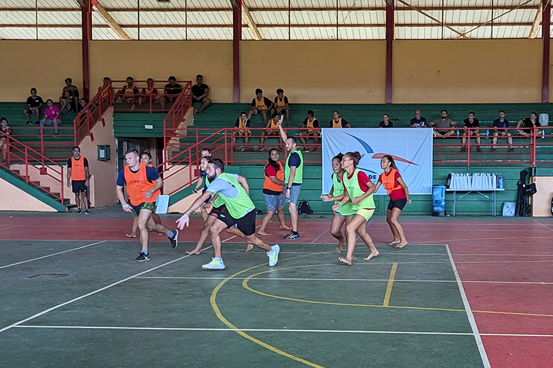 Journée de sport avec les élèves de Huahine pour le DA 190
